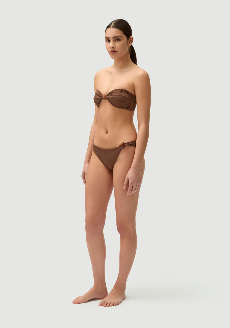 Digby Bottom | Pinecone
