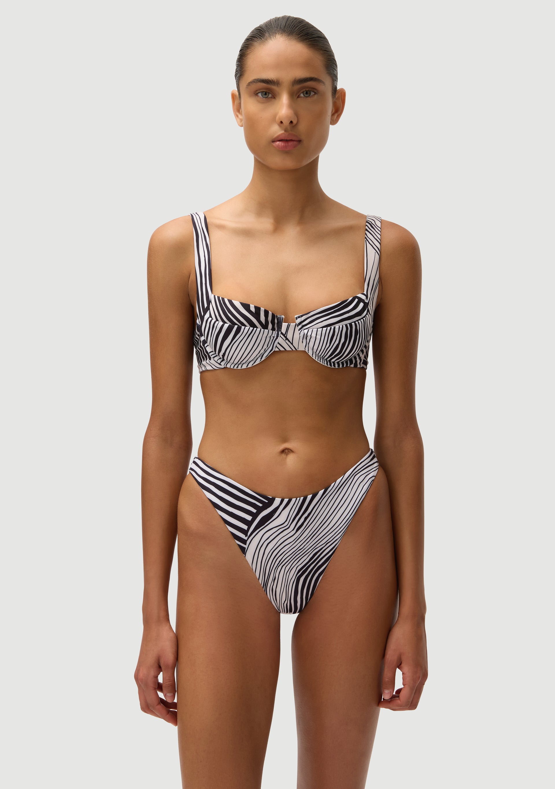 Elvis Bottom | Zebra
