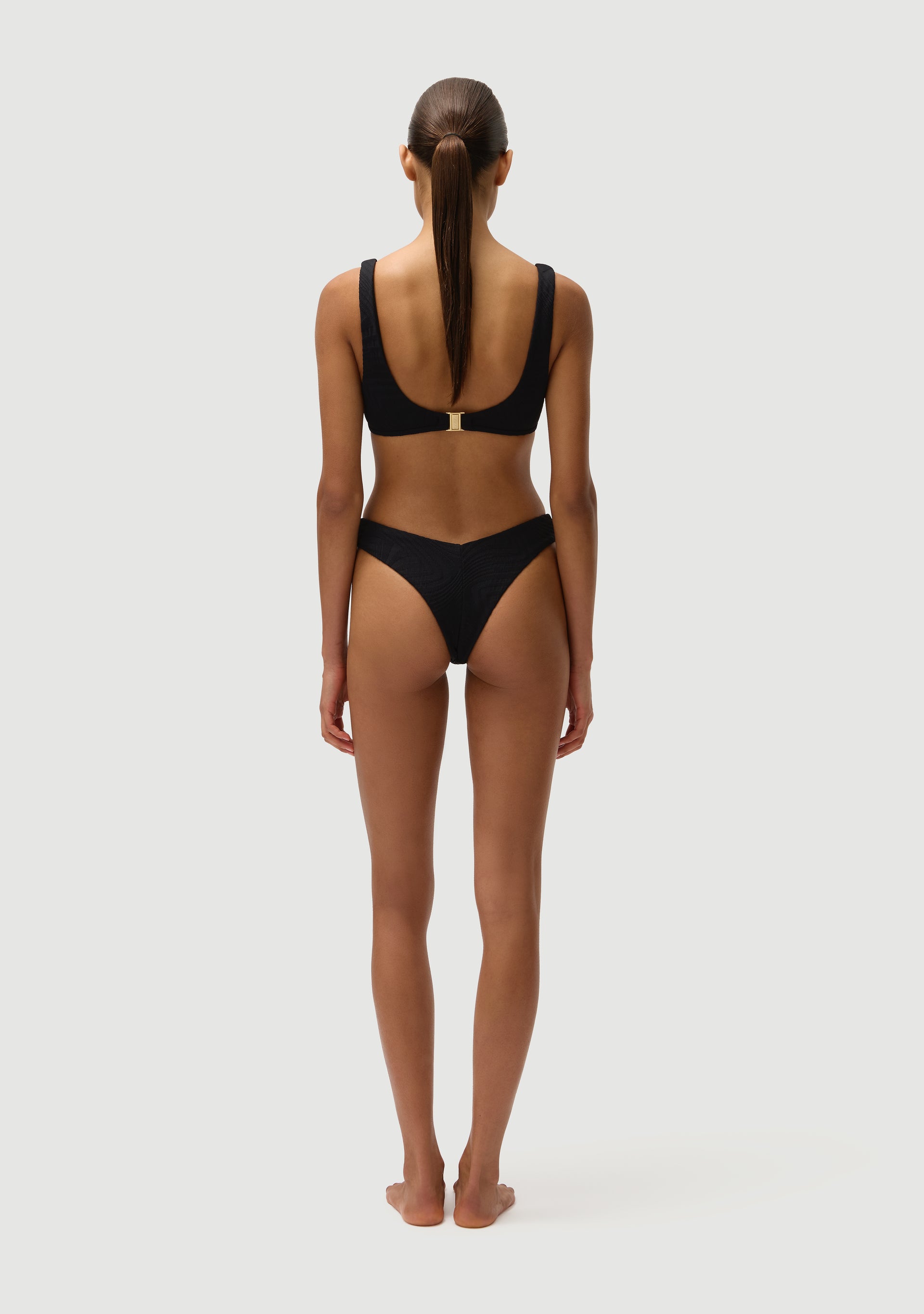 Alfie Top | Noir