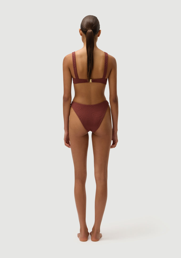 Elvis Bottom | Fudge