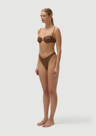 Gabriel Top | Pinecone